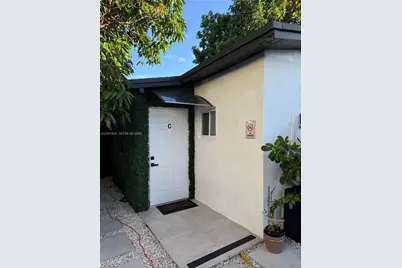 2230 NW 6th St #C, Miami, FL 33125 - Photo 5