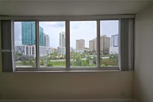 9143 SW 77th Ave, Miami, FL 33156 - Photo 5