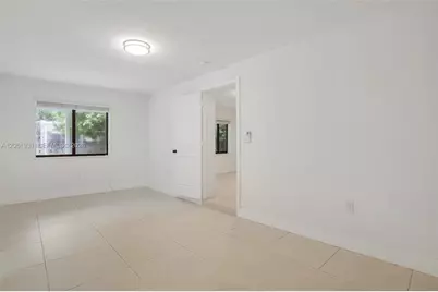 [Address not provided], Miami, FL 33181 - Photo 7