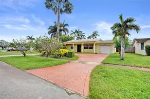 5306 Roosevelt St, Hollywood, FL 33021 - Photo 19