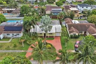 5306 Roosevelt St, Hollywood, FL 33021 - Photo 21