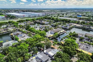 6402 Windmill Gate Rd, Miami Lakes, FL 33014 - Photo 43