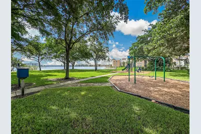 6402 Windmill Gate Rd, Miami Lakes, FL 33014 - Photo 55