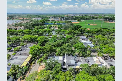 6402 Windmill Gate Rd, Miami Lakes, FL 33014 - Photo 39