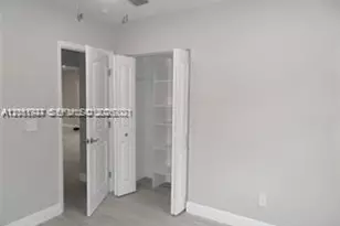 6540 W 11th Ave, Hialeah, FL 33012 - Photo 15