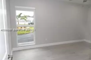 6540 W 11th Ave, Hialeah, FL 33012 - Photo 19