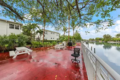 1289 Marseille Dr #45, Miami Beach, FL 33141 - Photo 17