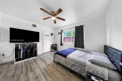 1289 Marseille Dr #45, Miami Beach, FL 33141 - Photo 11
