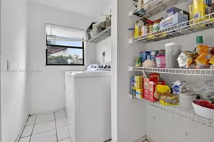 1580 SW 87th Terrace, Pembroke Pines, FL 33025 - Photo 21