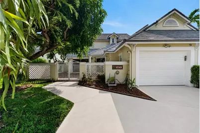 4749 NW 98th Pl, Doral, FL 33178 - Photo 3