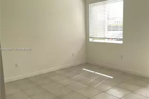 2435 SE 11th St, Homestead, FL 33035 - Photo 7