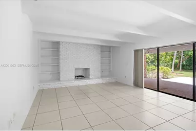 12365 SW 60th Ct, Pinecrest, FL 33156 - Photo 9