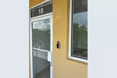 15192 SW 137 St #18, Miami, FL 33196 - Photo 3