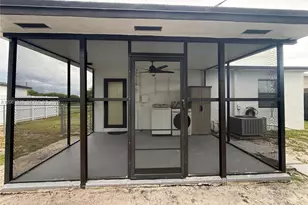 2520 NW 155th St, Miami Gardens, FL 33054 - Photo 21
