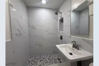 2520 NW 155th St, Miami Gardens, FL 33054 - Photo 11