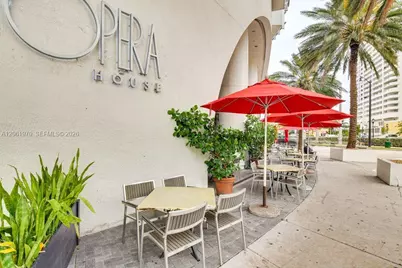 1750 N Bayshore Dr #1909, Miami, FL 33132 - Photo 29