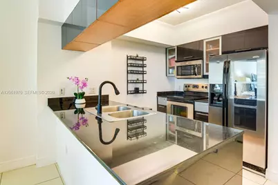 1750 N Bayshore Dr #1909, Miami, FL 33132 - Photo 9