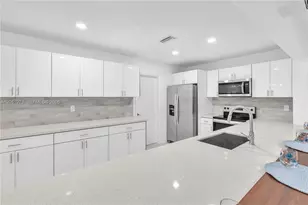 4595 NW 43rd Ct, Lauderdale Lakes, FL 33319 - Photo 17
