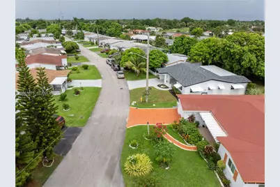 4595 NW 43rd Ct, Lauderdale Lakes, FL 33319 - Photo 45