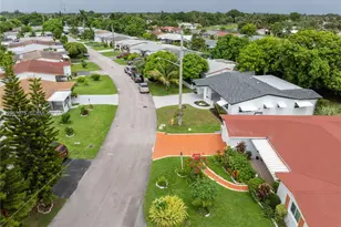 4595 NW 43rd Ct, Lauderdale Lakes, FL 33319 - Photo 45