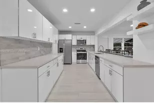 4595 NW 43rd Ct, Lauderdale Lakes, FL 33319 - Photo 15