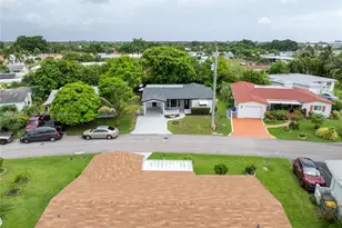 4595 NW 43rd Ct, Lauderdale Lakes, FL 33319 - Photo 41