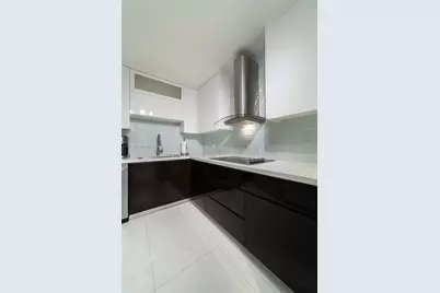 2500 Parkview Dr #1117, Hallandale Beach, FL 33009 - Photo 3