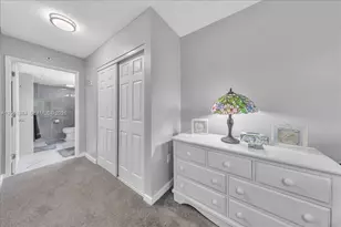 2240 N Cypress Bend Dr, Pompano Beach, FL 33069 - Photo 23
