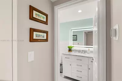 5601 Collins Ave #1216, Miami Beach, FL 33140 - Photo 23