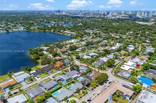 1871 NE 186th St, North Miami Beach, FL 33179 - Photo 53