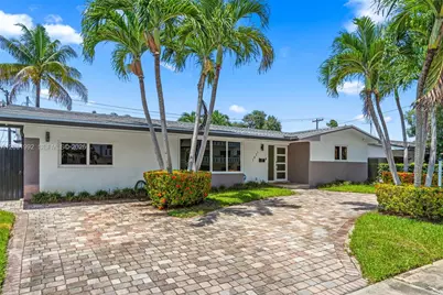 1871 NE 186th St, North Miami Beach, FL 33179 - Photo 3