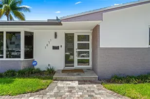 1871 NE 186th St, North Miami Beach, FL 33179 - Photo 5