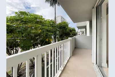 1670 Bay Rd #2D, Miami Beach, FL 33139 - Photo 13