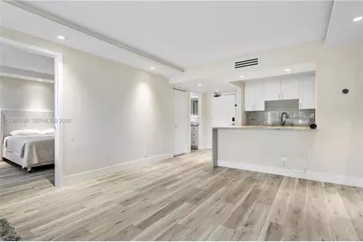 230 Lakeview Dr #106, Weston, FL 33326 - Photo 15