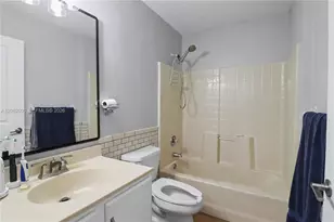572 SE 18th Dr, Homestead, FL 33033 - Photo 21