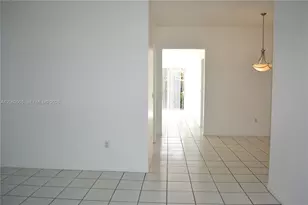 8328 SW 163rd Ave, Miami, FL 33193 - Photo 9
