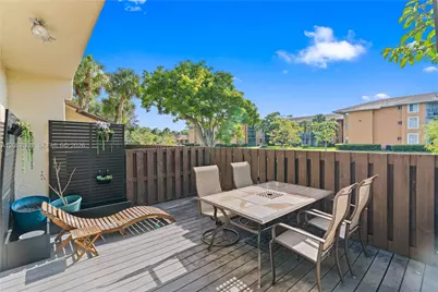 7640 NW 79th Ave #L6, Tamarac, FL 33321 - Photo 11
