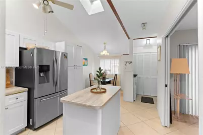 7640 NW 79th Ave #L6, Tamarac, FL 33321 - Photo 21