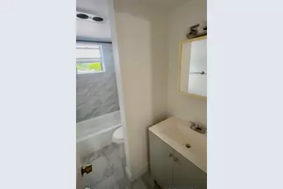 1100 NE 1st Ct #308, Hallandale Beach, FL 33009 - Photo 15