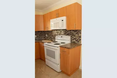 233 Madeira Ave #2, Coral Gables, FL 33134 - Photo 7