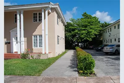233 Madeira Ave #2, Coral Gables, FL 33134 - Photo 3