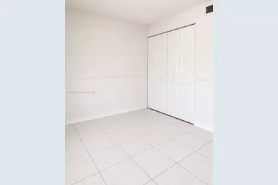6095 W 18th Ave #S216, Hialeah, FL 33012 - Photo 11