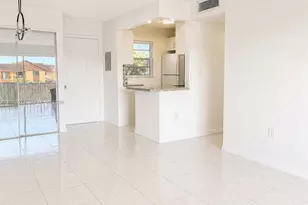 6095 W 18th Ave, Hialeah, FL 33012 - Photo 3