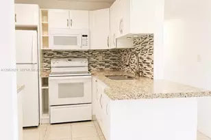 6095 W 18th Ave, Hialeah, FL 33012 - Photo 7