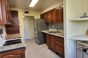 250 180th Dr, Sunny Isles Beach, FL 33160 - Photo 3