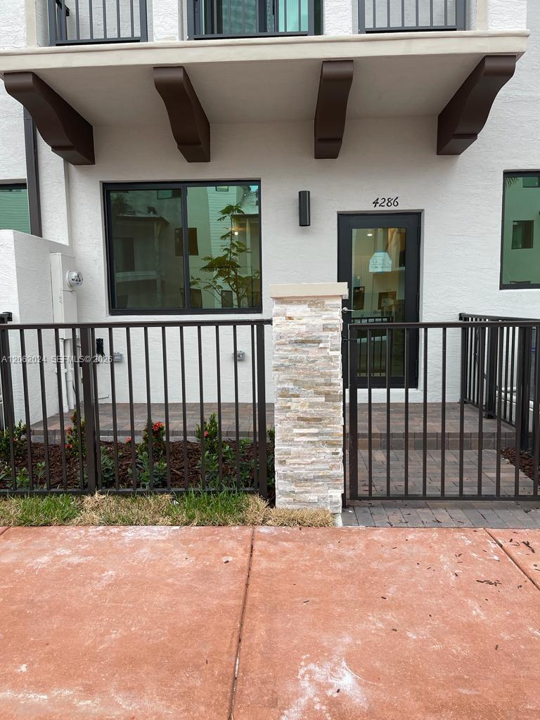 4286 NW 83rd Ave #0 - 4286 NW 83rd Ave #0, Doral, FL 33166 Luxury Property | Jose Angel Pina