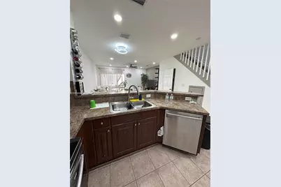 541 Princess Dr, Margate, FL 33068 - Photo 13