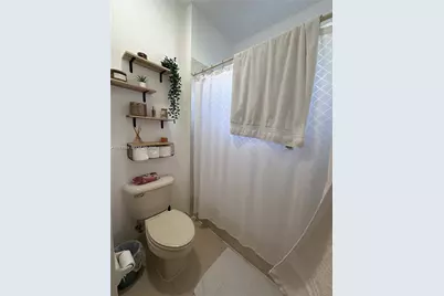 541 Princess Dr, Margate, FL 33068 - Photo 21