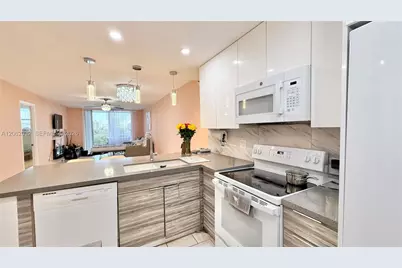 1830 Dixieanna St #603, Hollywood, FL 33020 - Photo 5