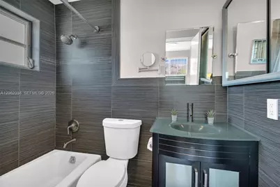 22 SE 3rd Ter #37, Dania Beach, FL 33004 - Photo 11